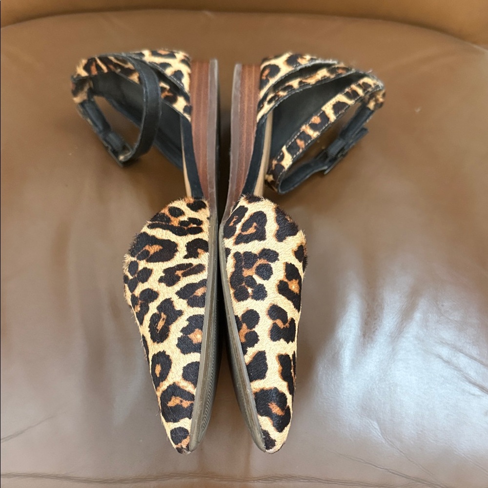 Crown Vintage Leopard Print Flats - Picture 2 of 5
